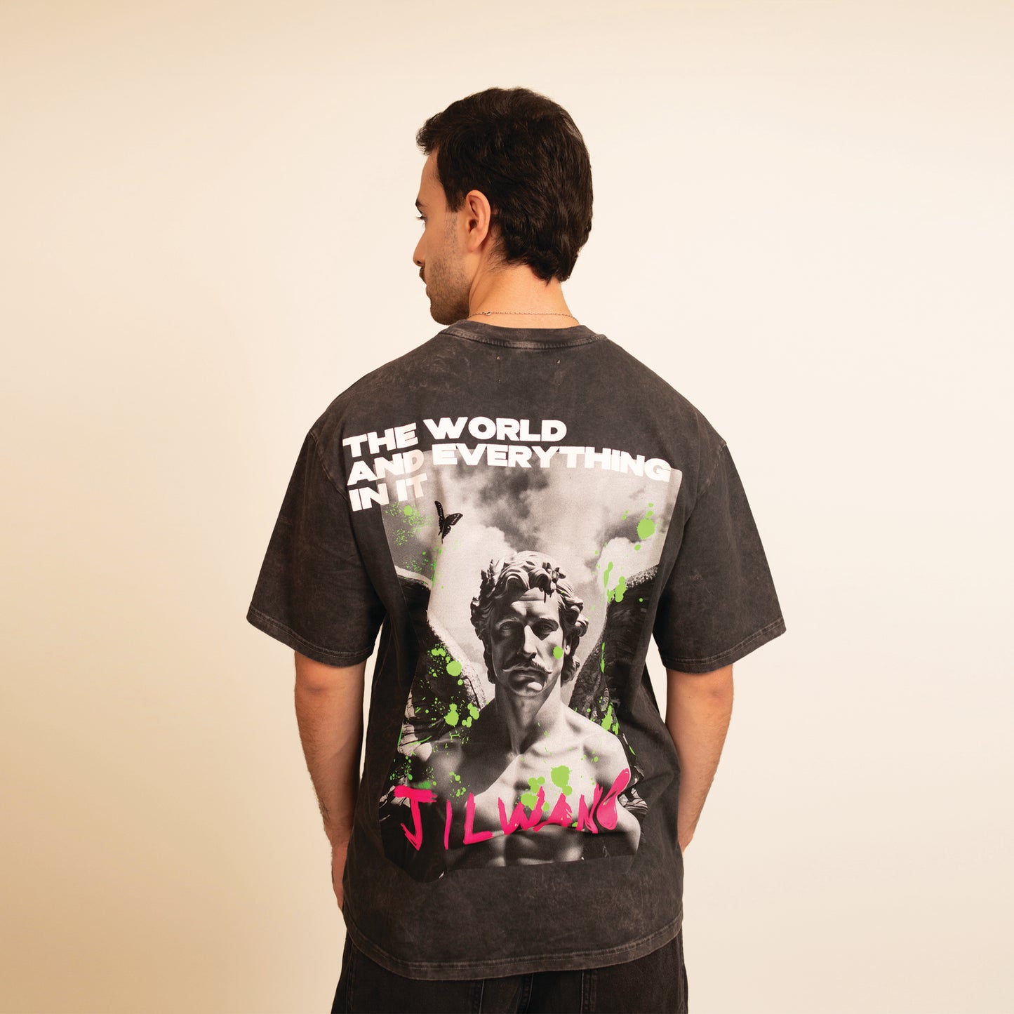 The world and everything in it T-shirt - Jilwano x Art Jungle